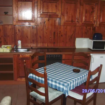 게스트하우스 Szemesi