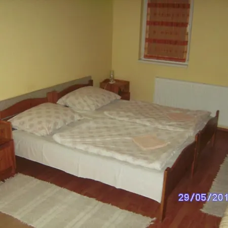 Guest house Szemesi 2*