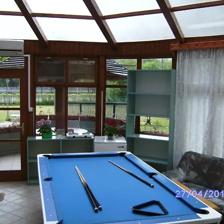 Szemesi 발라톤사르소